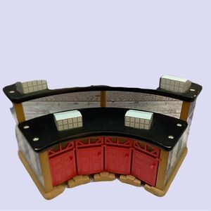 Toy’s R”Us Thomas & Friends Kids Building Station Trains